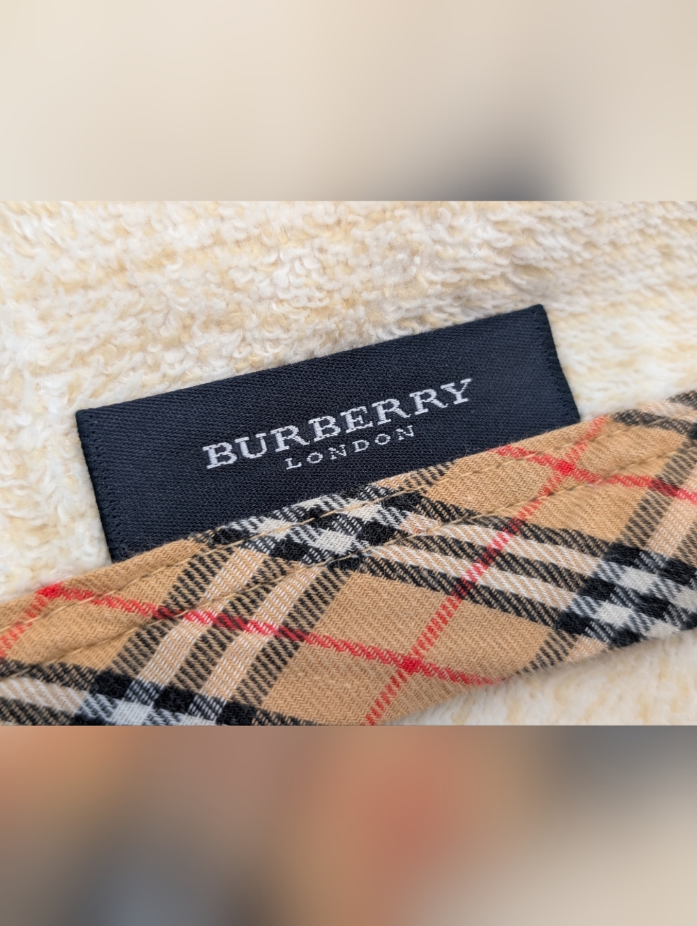 Burberry Nova Check Blanket - EUC - Cream 77x54 Inches - Picture 2 of 16